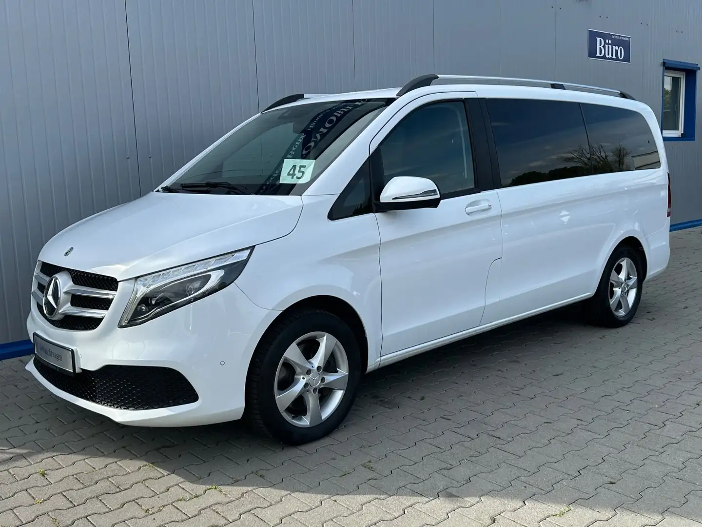 Mercedes-Benz V 220 V220 d LANG 4M 9G WEBASTO NAVI MBUX AHK 8-SITZER Bianco - 1