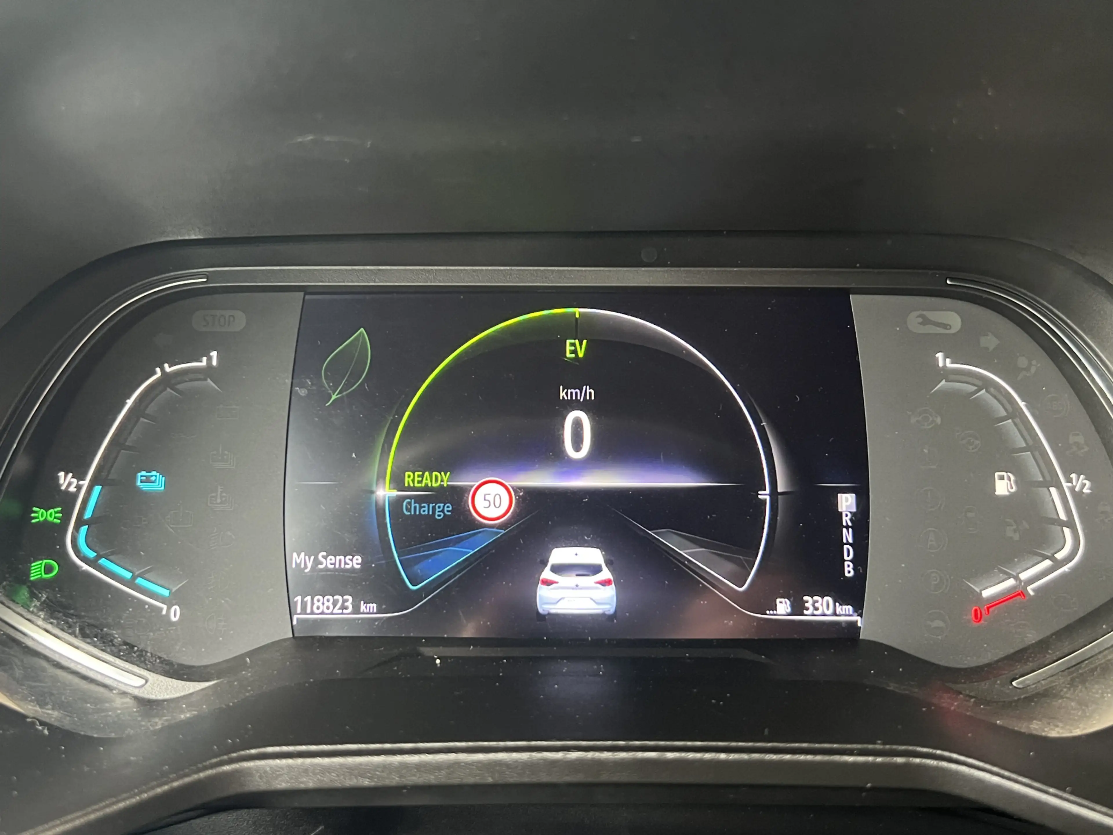Renault Clio 1.6 E-Tech Hybrid 140 Zen | AUTOMAAT | CAMERA | CA — photo 14