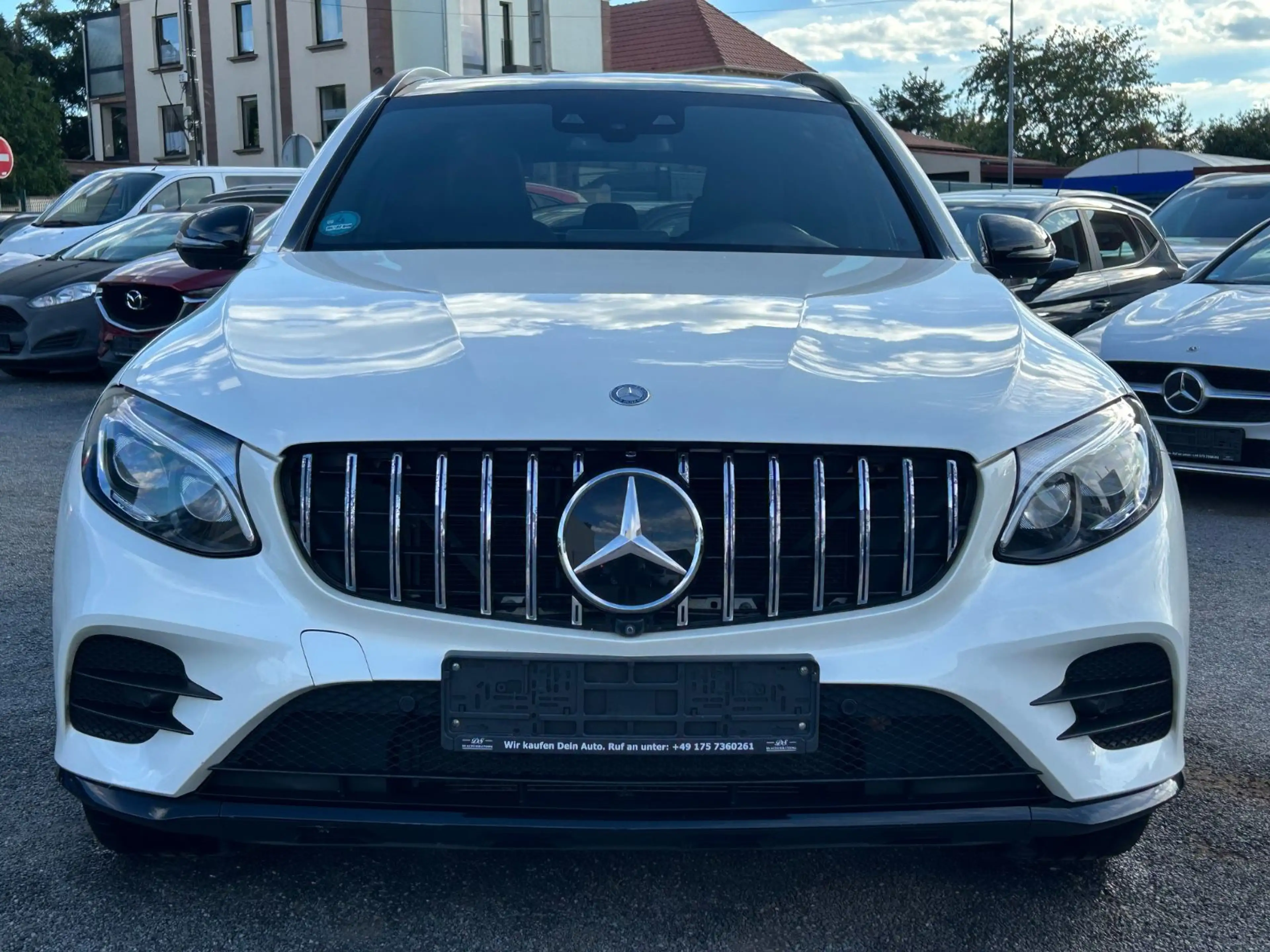Mercedes-Benz GLC 250 AMG 4MATIC HUD + PANO + AHK + STANDHZ — photo 2