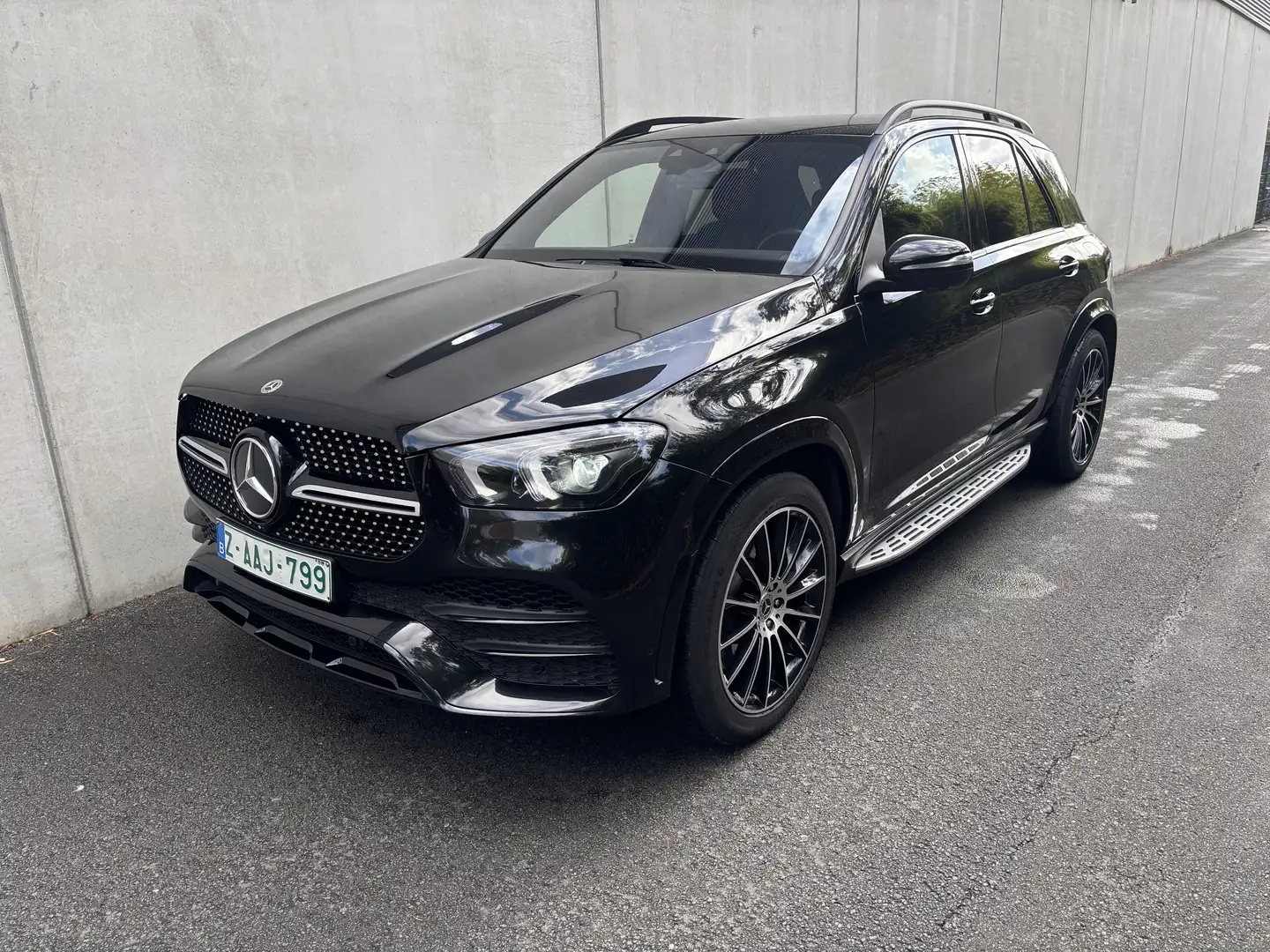 Mercedes-Benz GLE 350 de 4-Matic AMG pack/9vitesses Zwart - 1