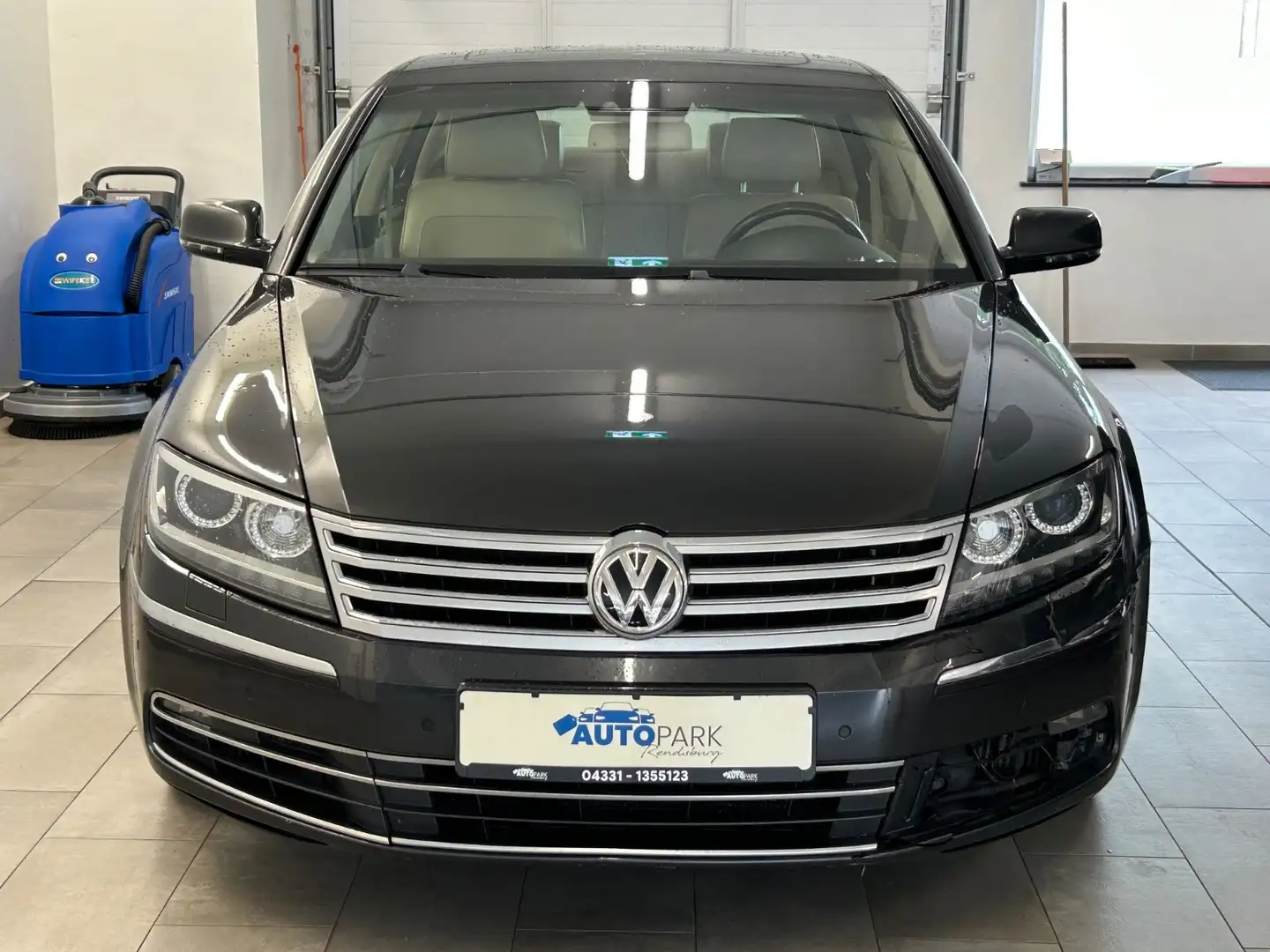 Volkswagen Phaeton V6 3.0 TDI 4Motion Gris - 2