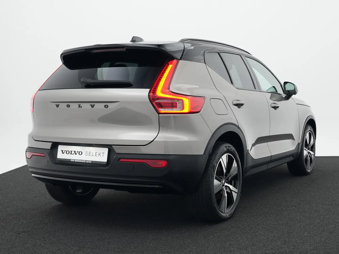 Volvo XC40 1.5 T5 Recharge R-Design | 360° Camera | Harman Ka Gris - 2