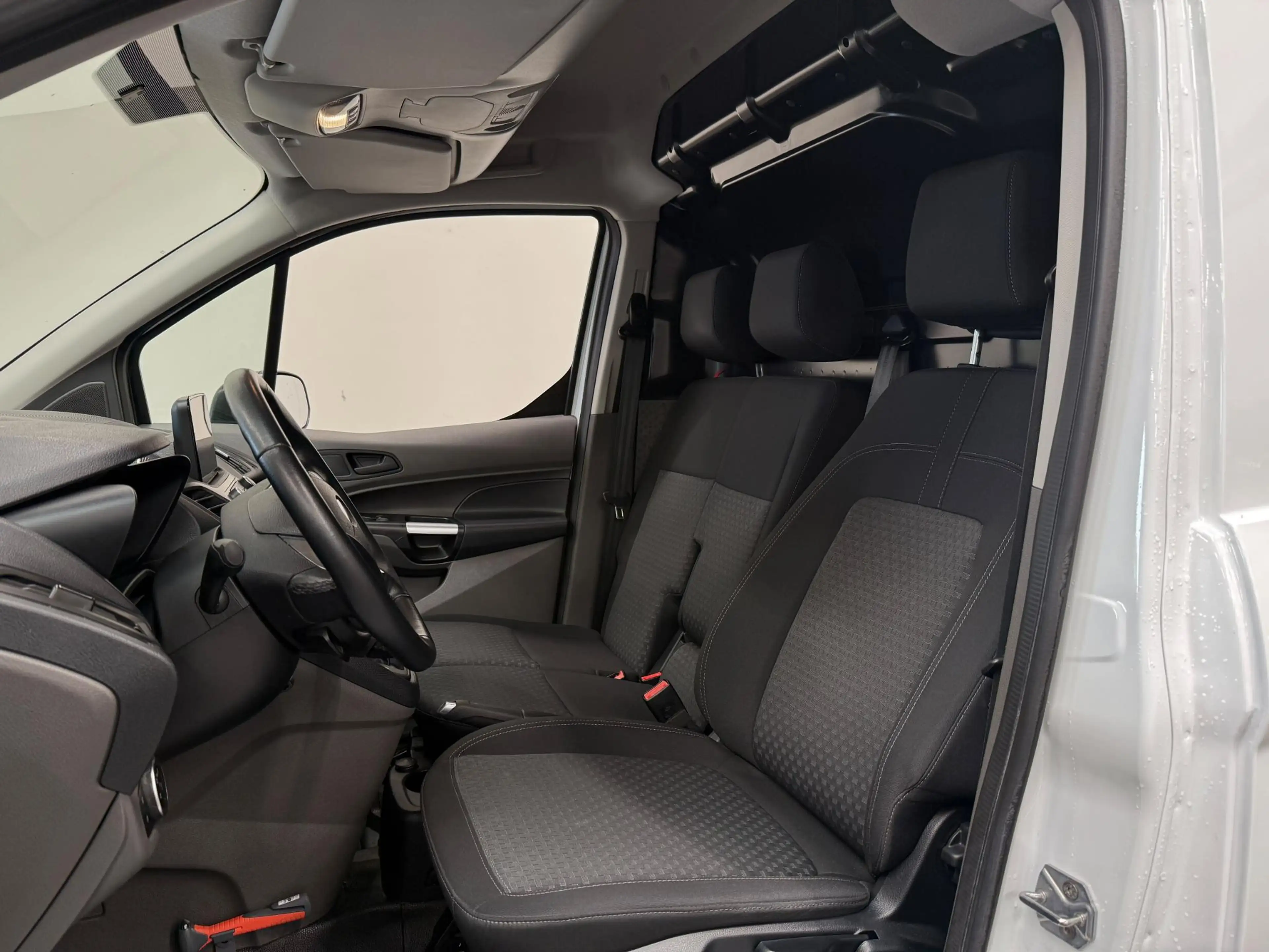 Ford Transit Connect 1.5 EcoBlue Automaat L2 Trend Navi Airco Parkeerse — photo 2