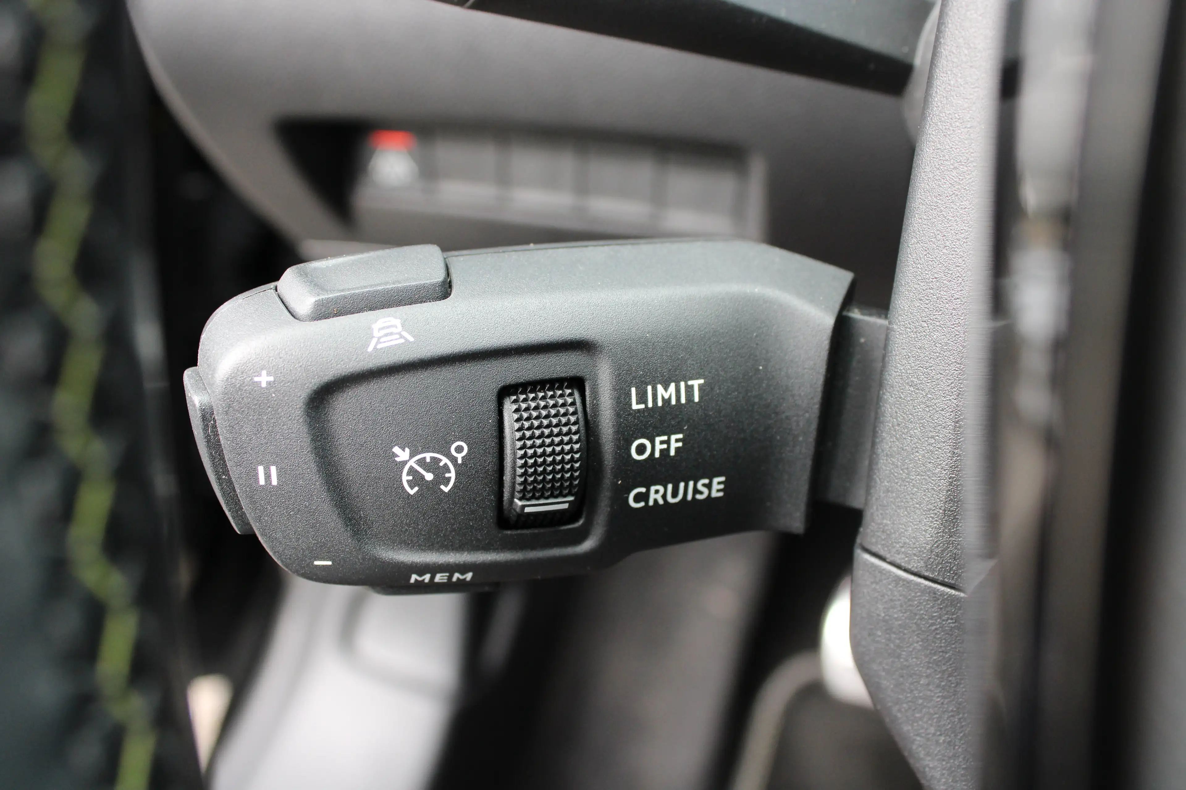Peugeot 208 1.2 PureTech GT Pack | Navigatie | Camera | Panora — photo 21
