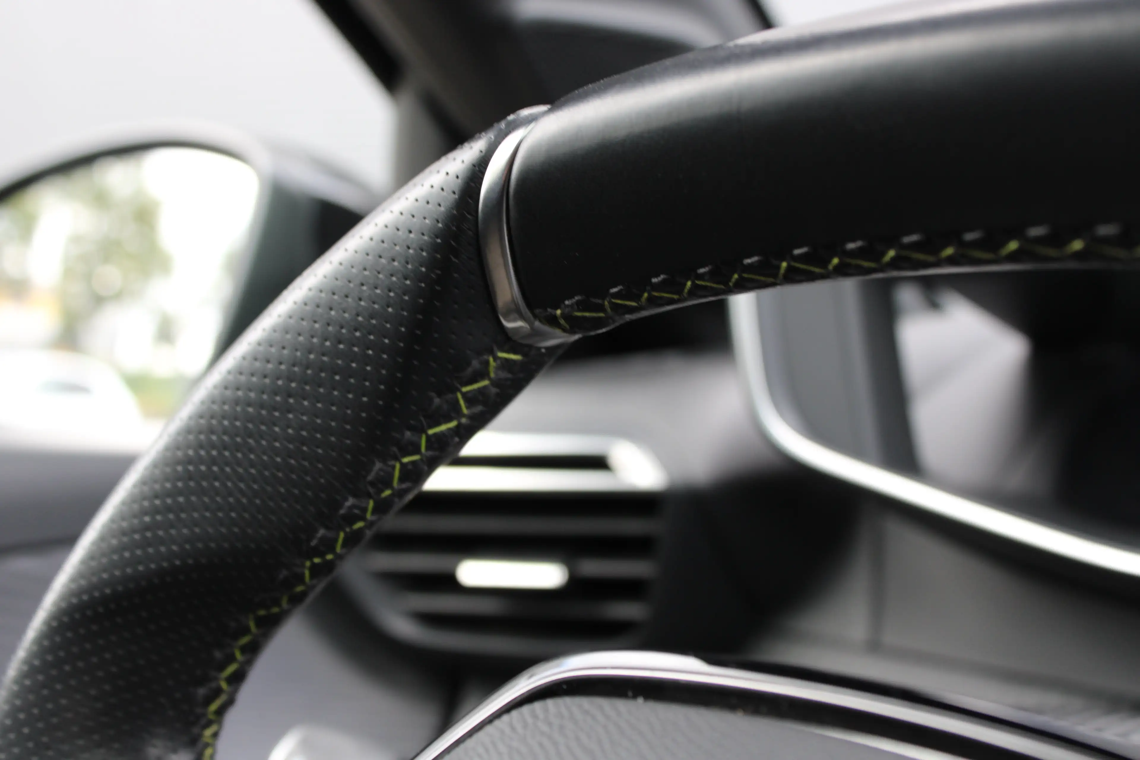 Peugeot 208 1.2 PureTech GT Pack | Navigatie | Camera | Panora — photo 30