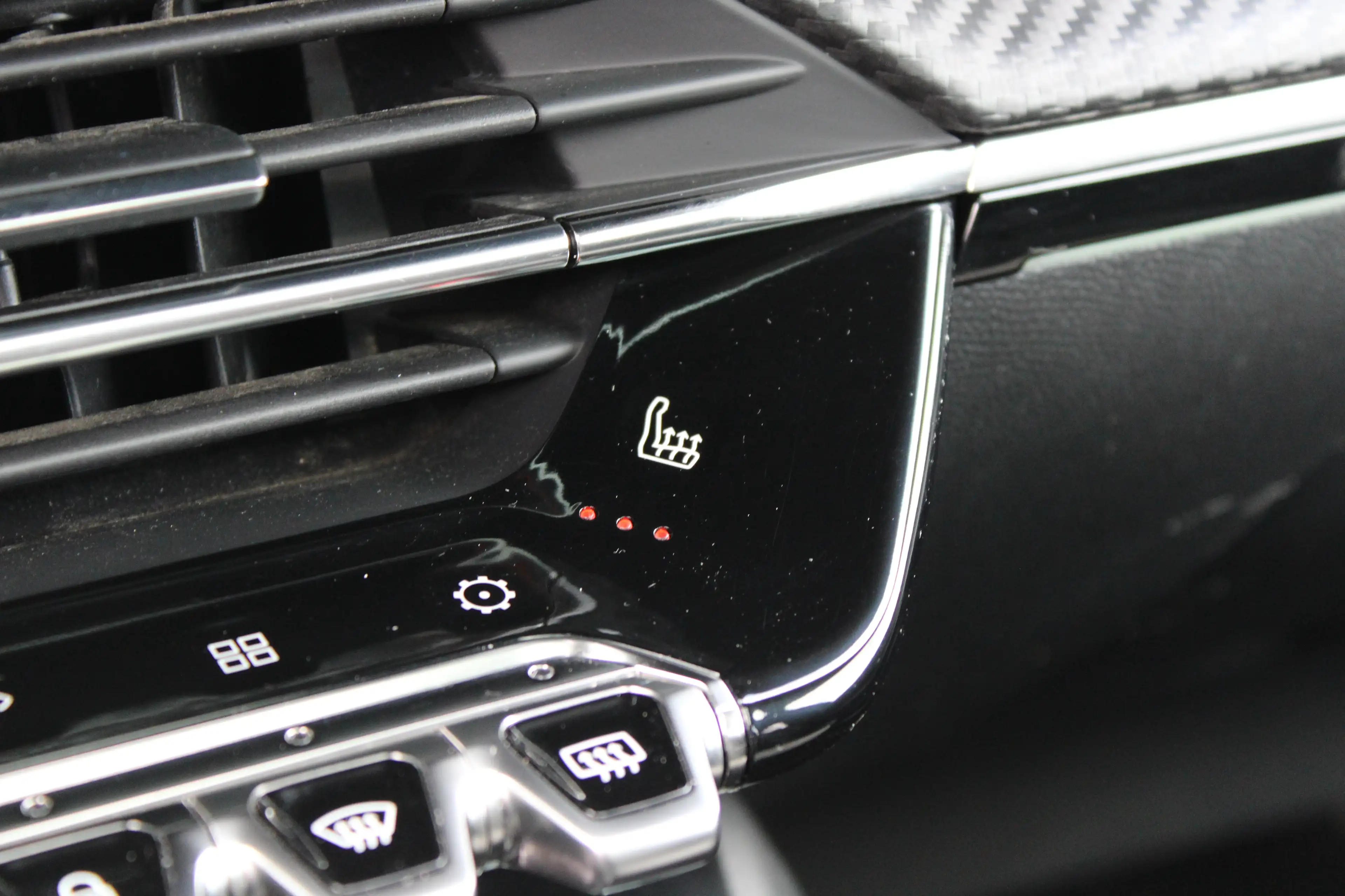 Peugeot 208 1.2 PureTech GT Pack | Navigatie | Camera | Panora — photo 23