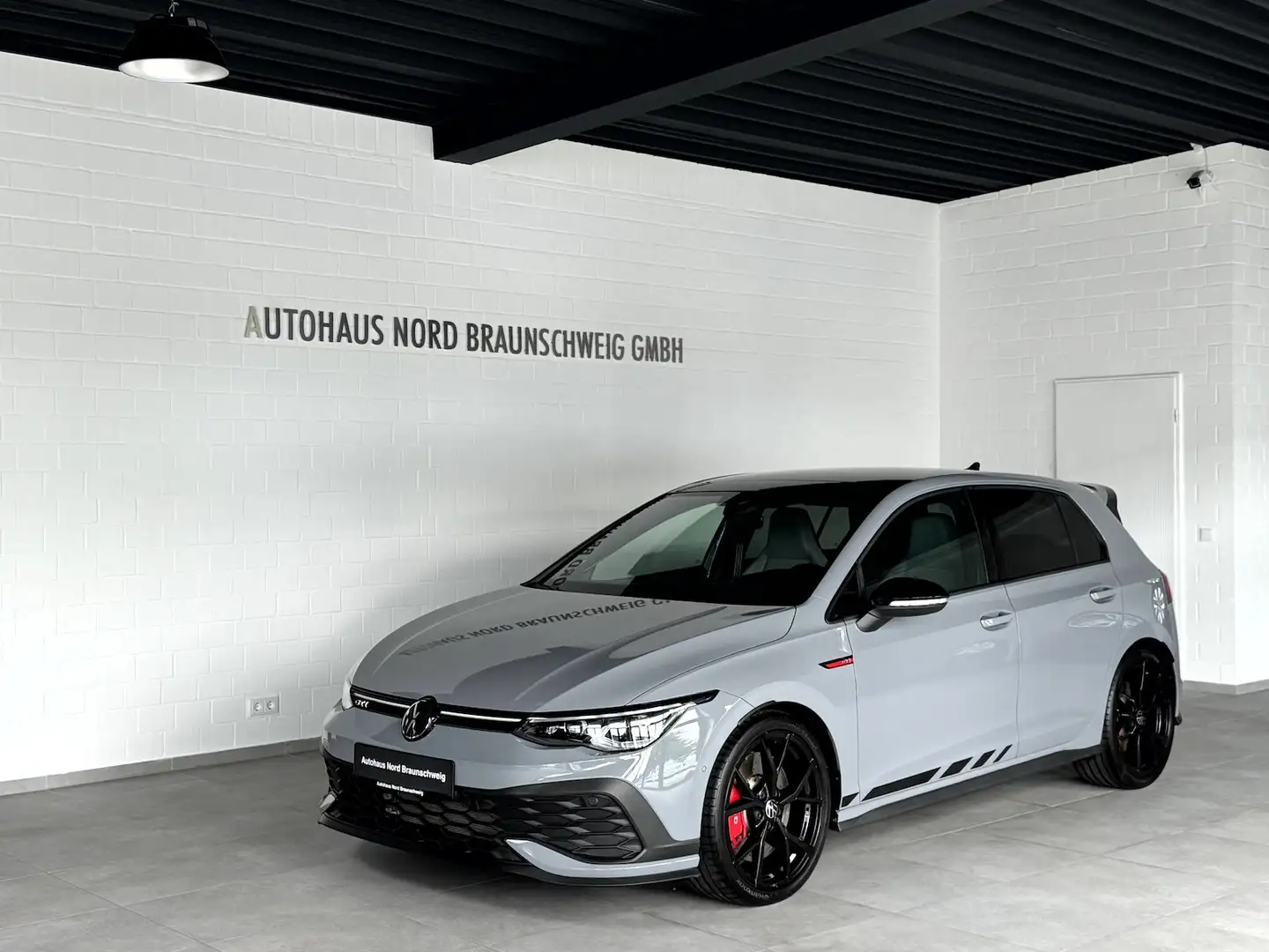 Volkswagen Golf GTI Clubsport 2.0 TSI*Pano*H&K*HUD*DCC*IQ* Gris - 1
