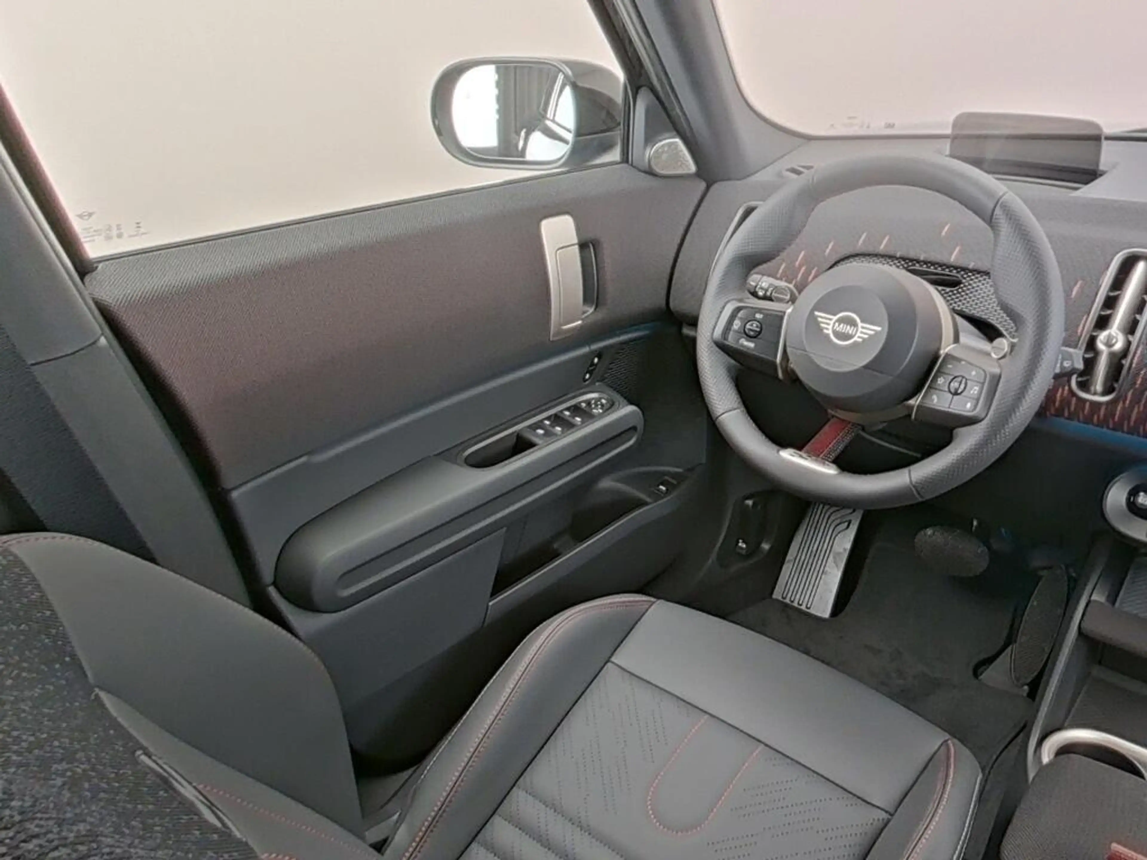 MINI John Cooper Works Countryman 1.5 C XL — photo 4