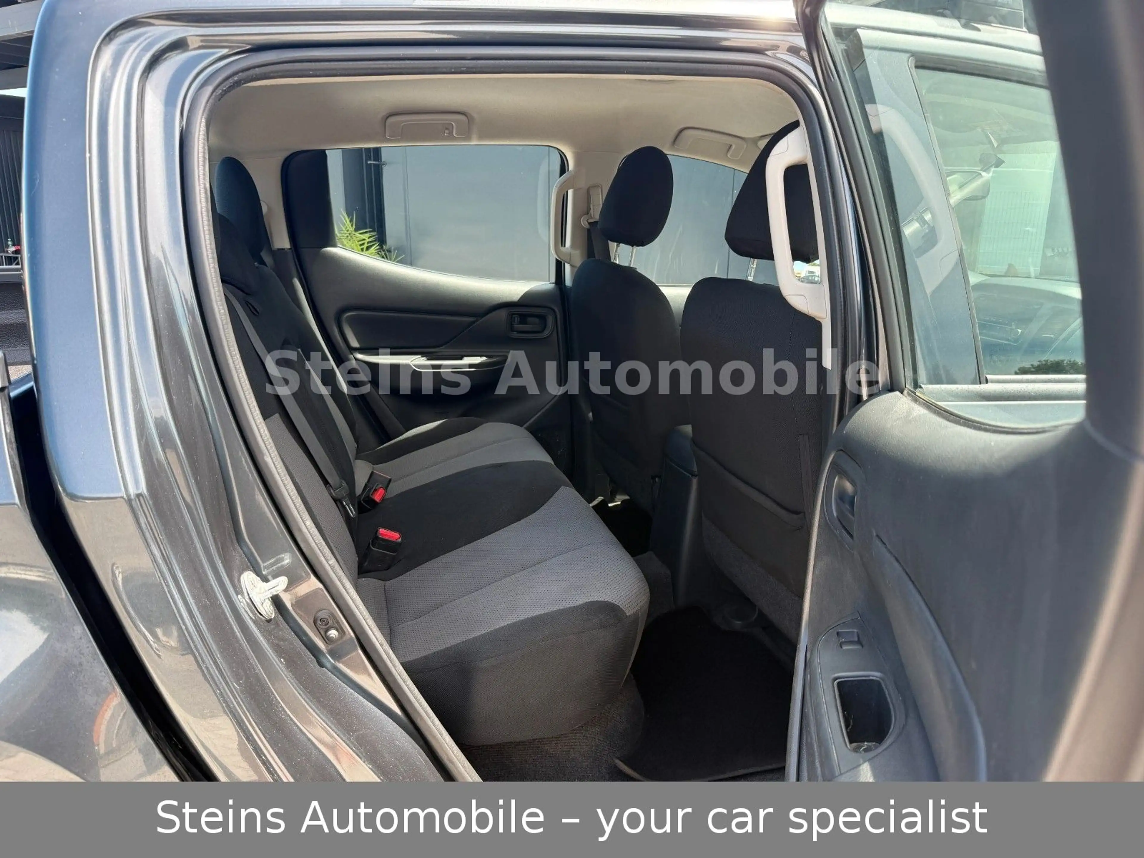 Mitsubishi L200 Doppelkabine 4WD *AUTOMATIK*KLIMA*19% VAT* — photo 11