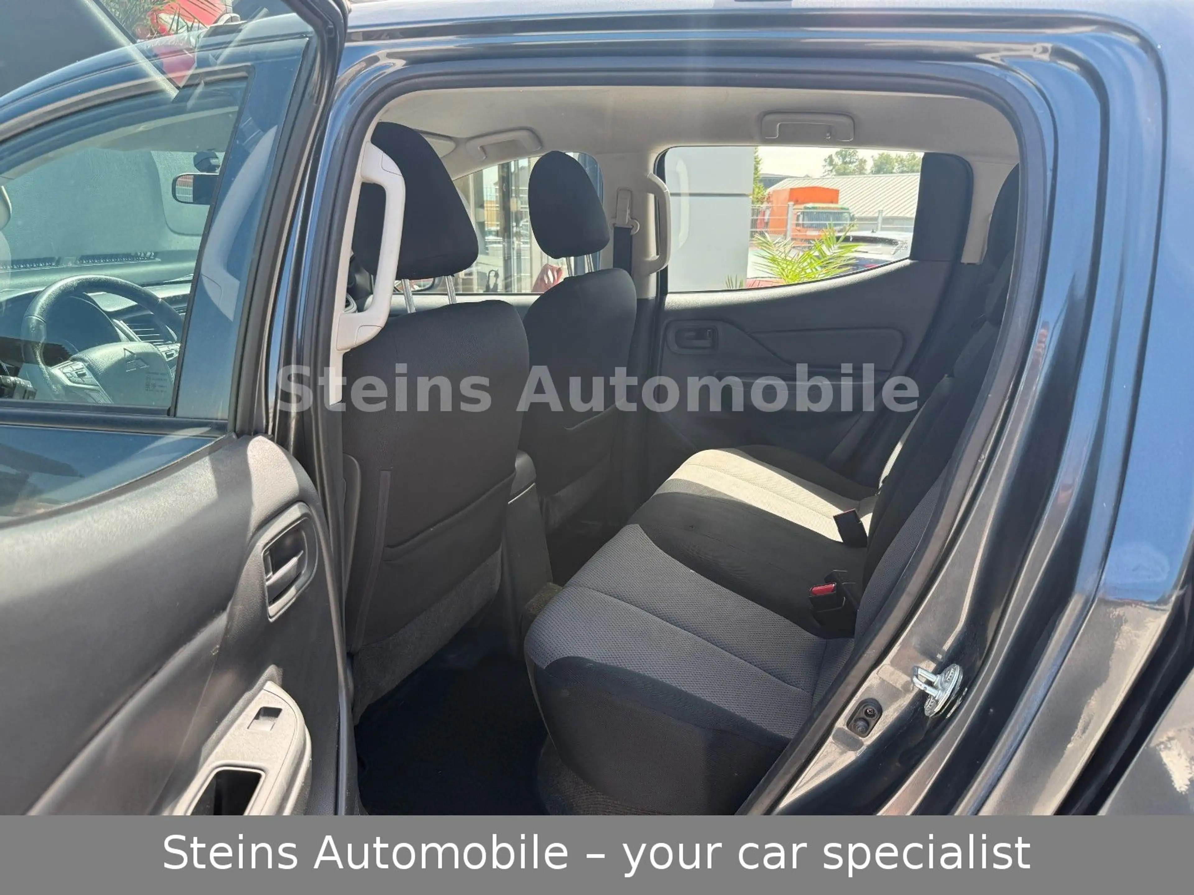 Mitsubishi L200 Doppelkabine 4WD *AUTOMATIK*KLIMA*19% VAT* — photo 13
