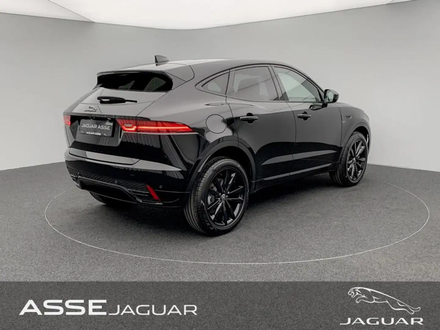 Jaguar E-Pace P300e R-Dynamic S AWD Zwart - 2