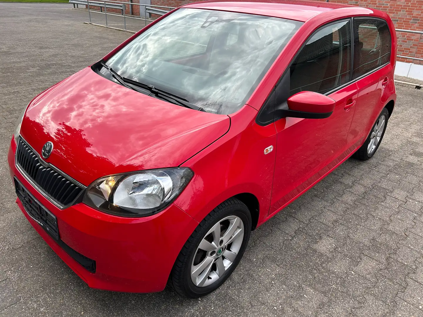 Skoda Citigo Citigo 5-Türer 1.0 MPI Ambition Czerwony - 1