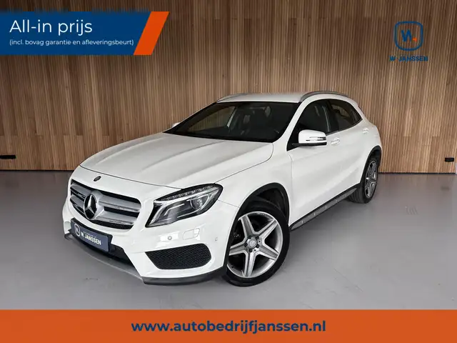 Mercedes-Benz GLA 200 AMG Camera | Stoelverwarming | Trekhaak