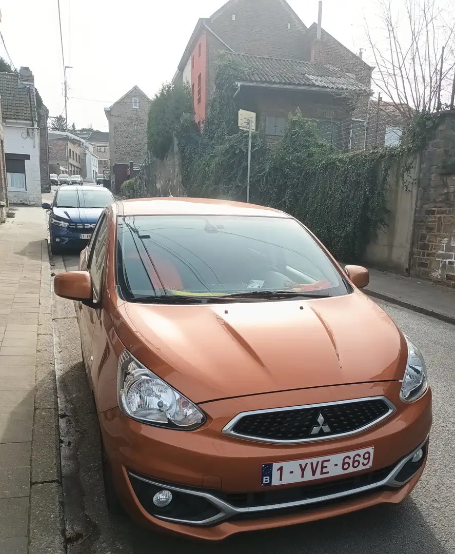 Mitsubishi Space Star 1.2i - 1
