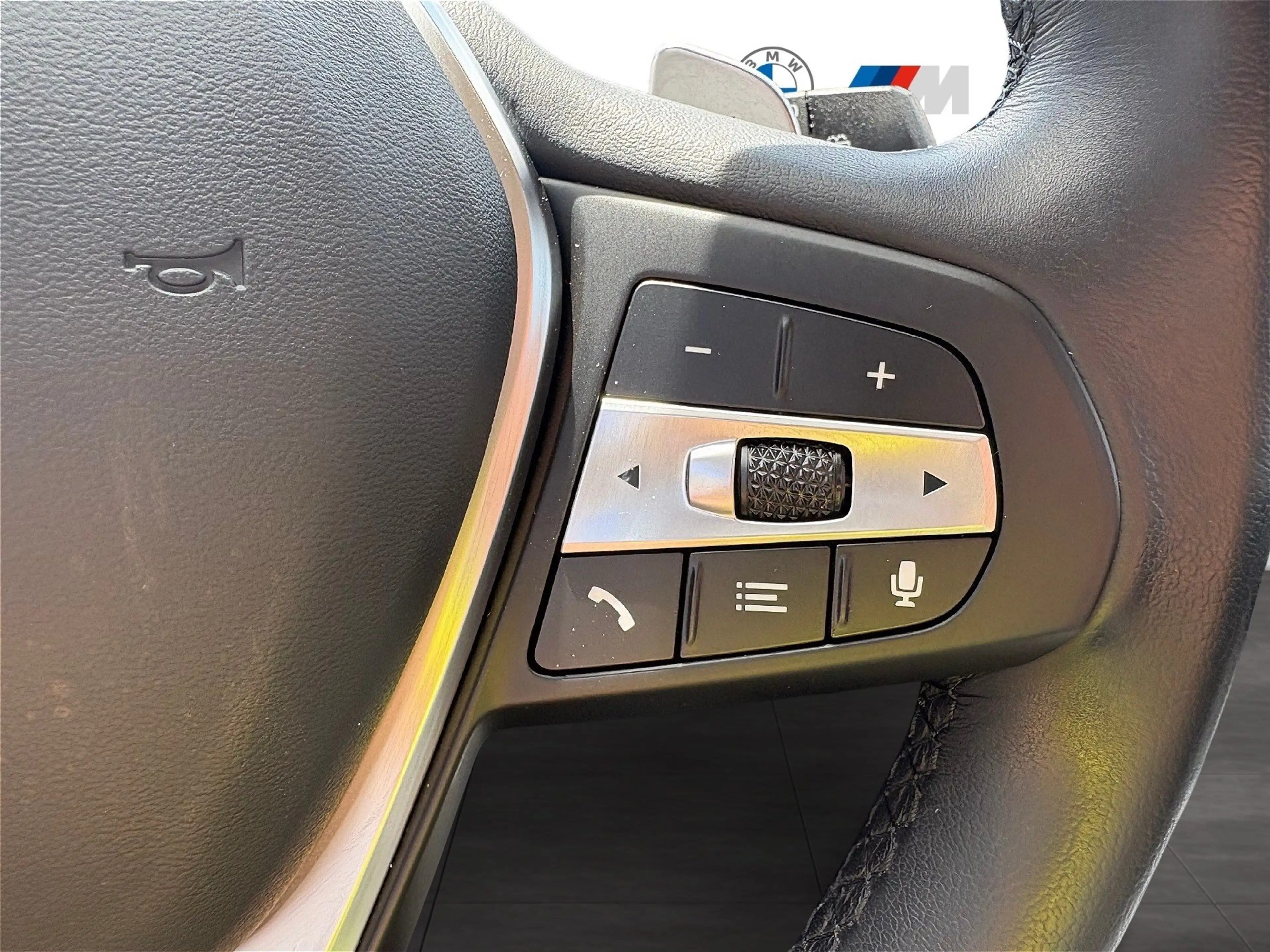 BMW 330 e xDrive Touring Head-Up Panoramadach HiFi — photo 13