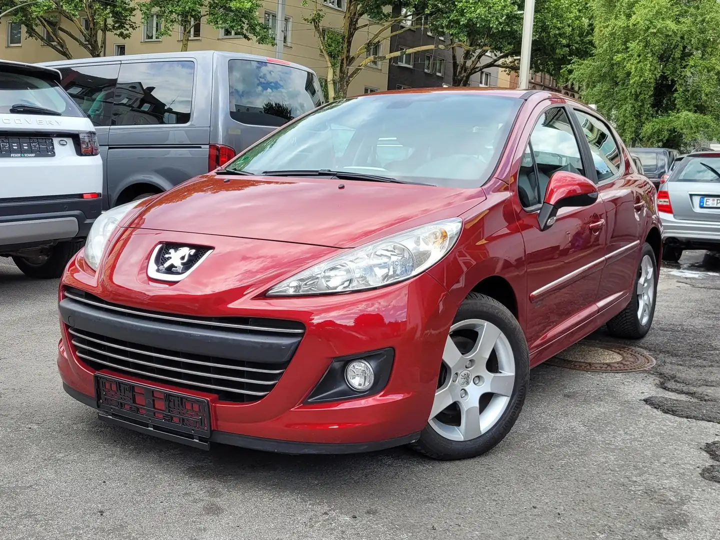 Peugeot 207 1.6 Automatik Premium*Klimaaut.*16" Alu+Allwtr*AUX Rojo - 1