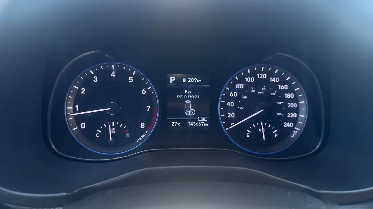 Hyundai KONA снимка Hyundai KONA