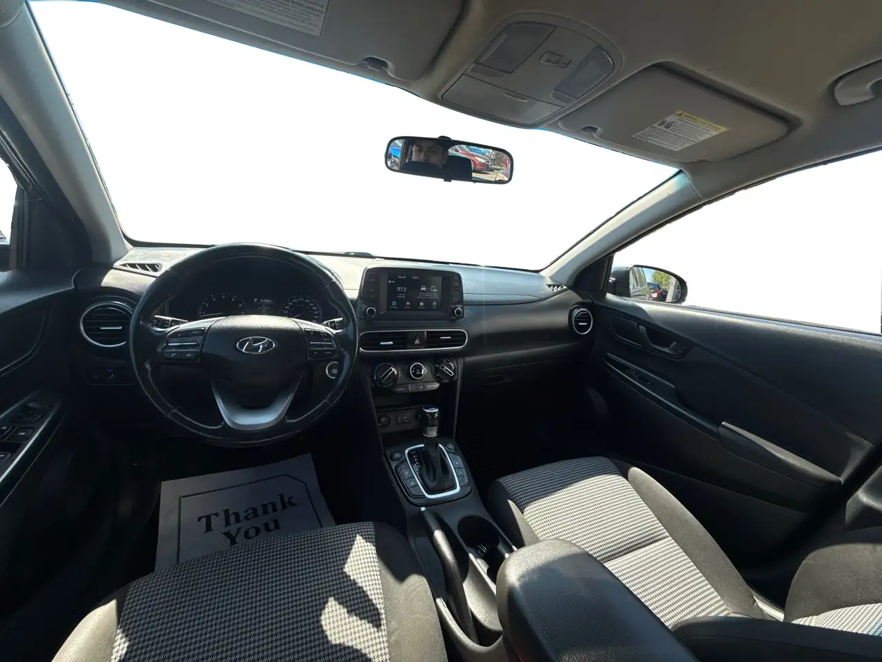 Hyundai KONA снимка Hyundai KONA