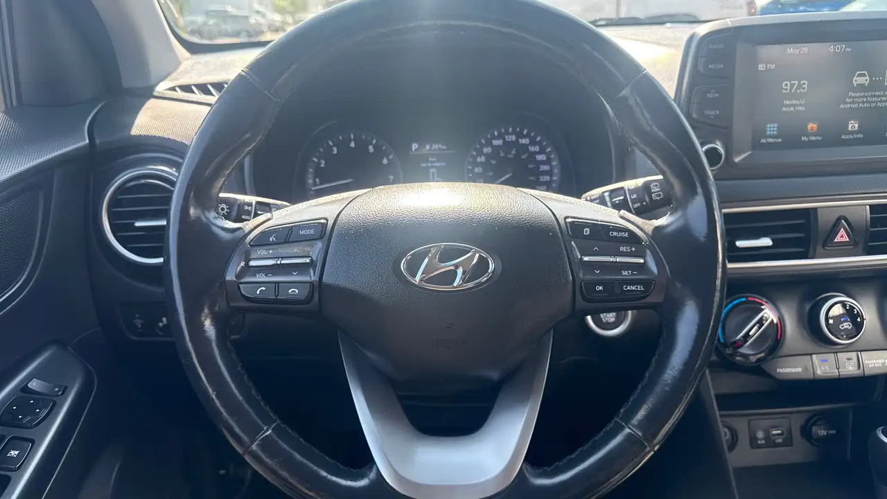 Hyundai KONA снимка Hyundai KONA