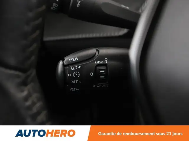 Peugeot 2008 view 20