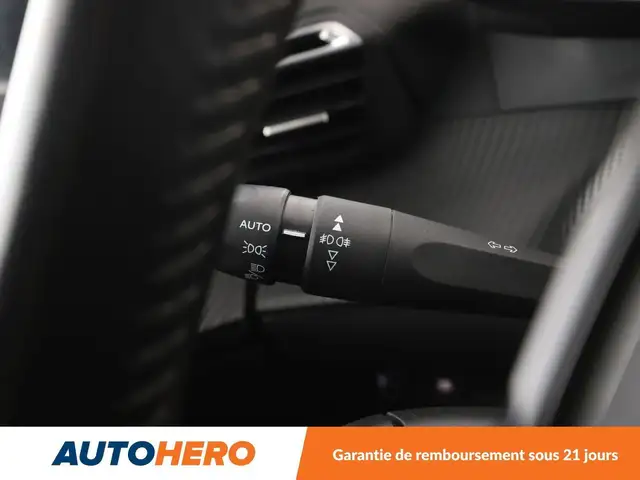 Peugeot 2008 view 21