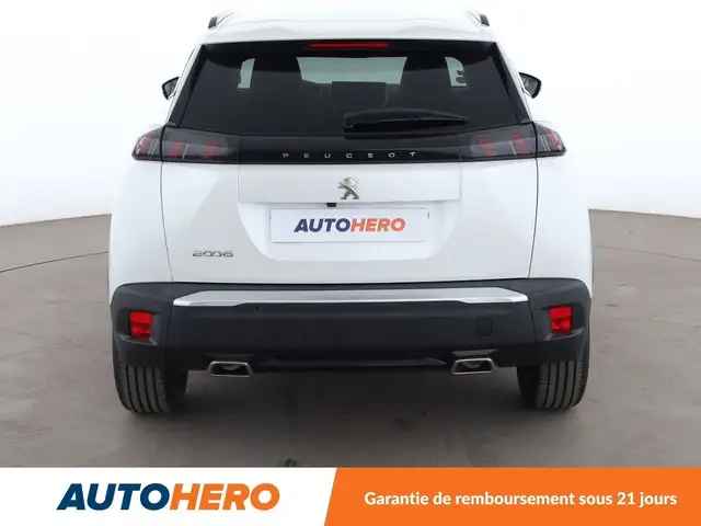 Peugeot 2008 view 5