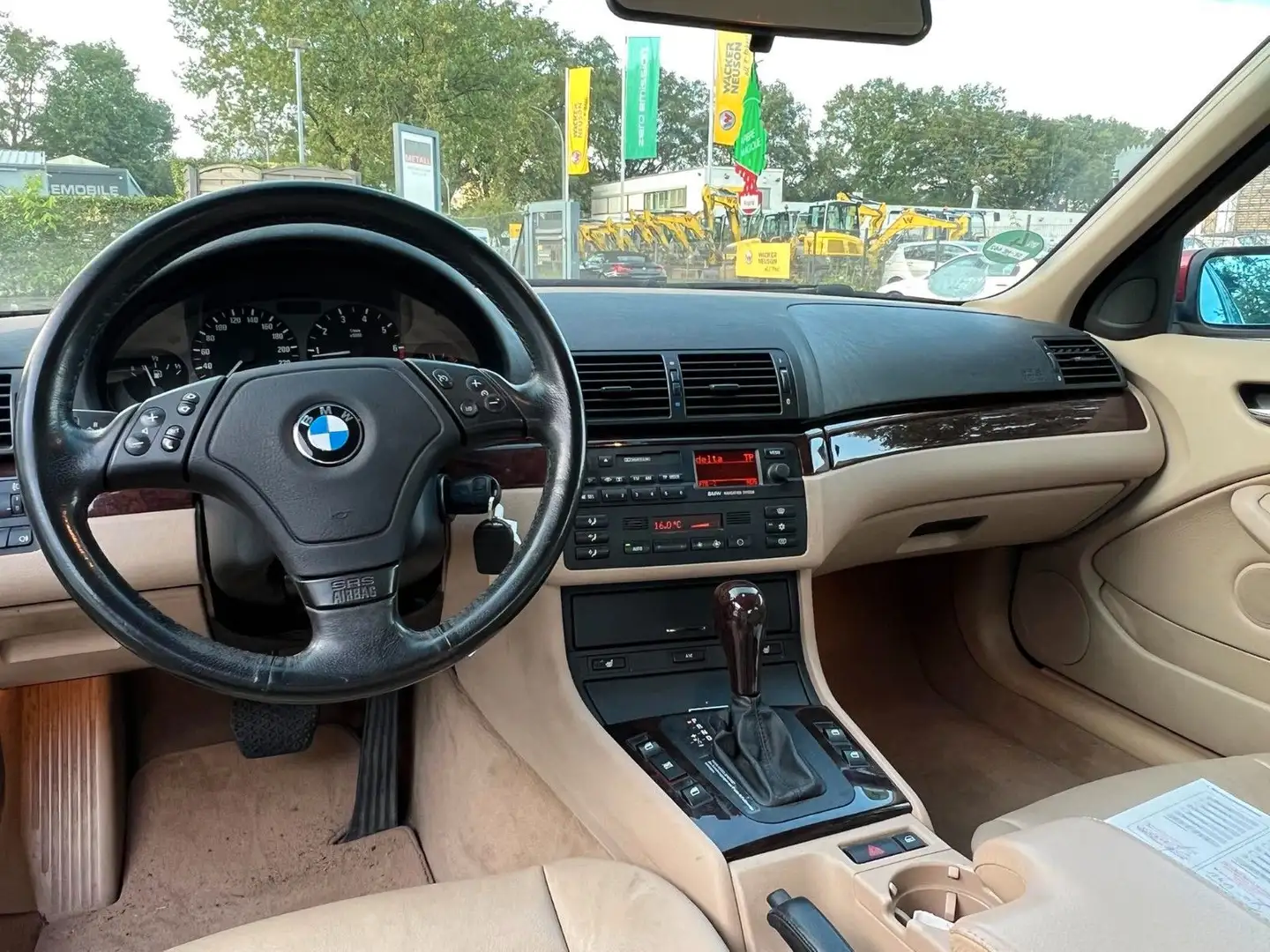 BMW 328 i Automatik Tüv 3.2025 Bruin - 2