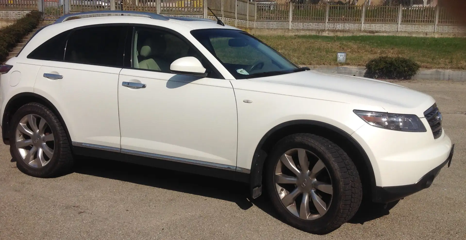 Infiniti FX FX35 - 2