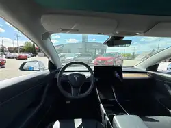 Tesla Model 3 снимка Tesla Model 3