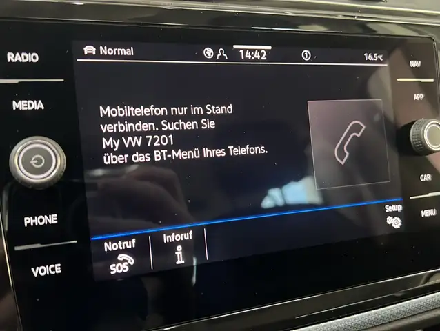 Volkswagen Touran view 19