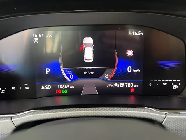 Volkswagen Touran view 14