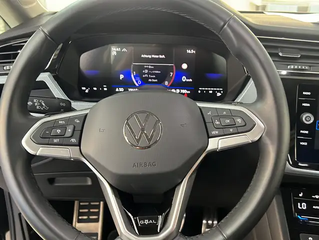 Volkswagen Touran view 15