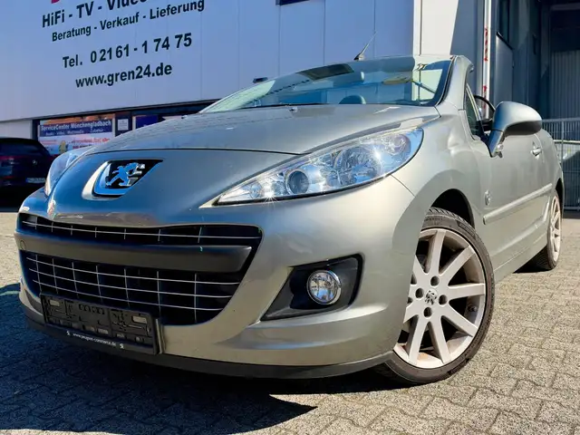 Peugeot 207 Cabrio Roland Garros 1. Hand Leder Klima