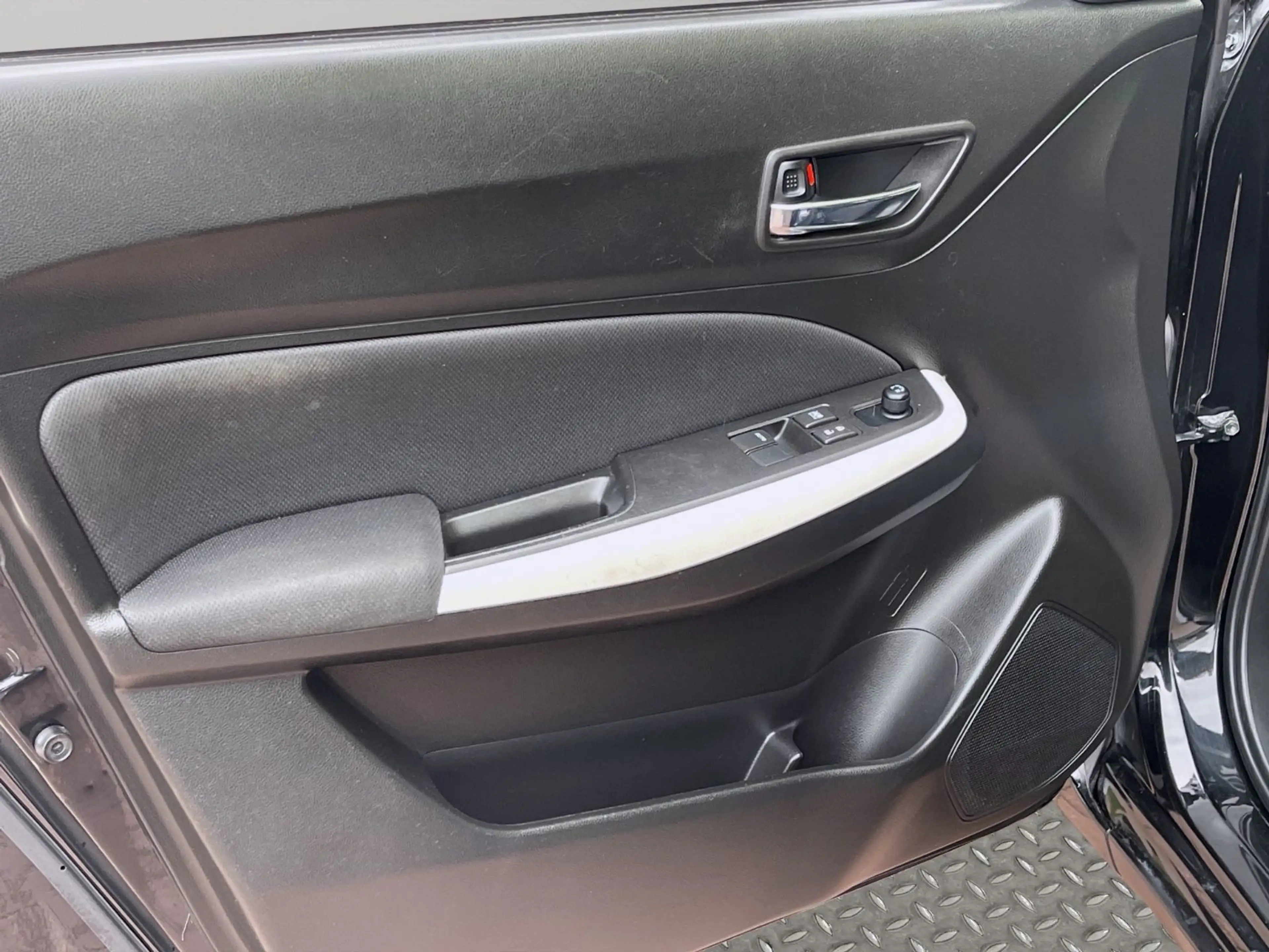 Suzuki Swift SWIFT 1,2 COMFORT SITZHEIZ.NAVI TÜV NEU GARANTIE — photo 10