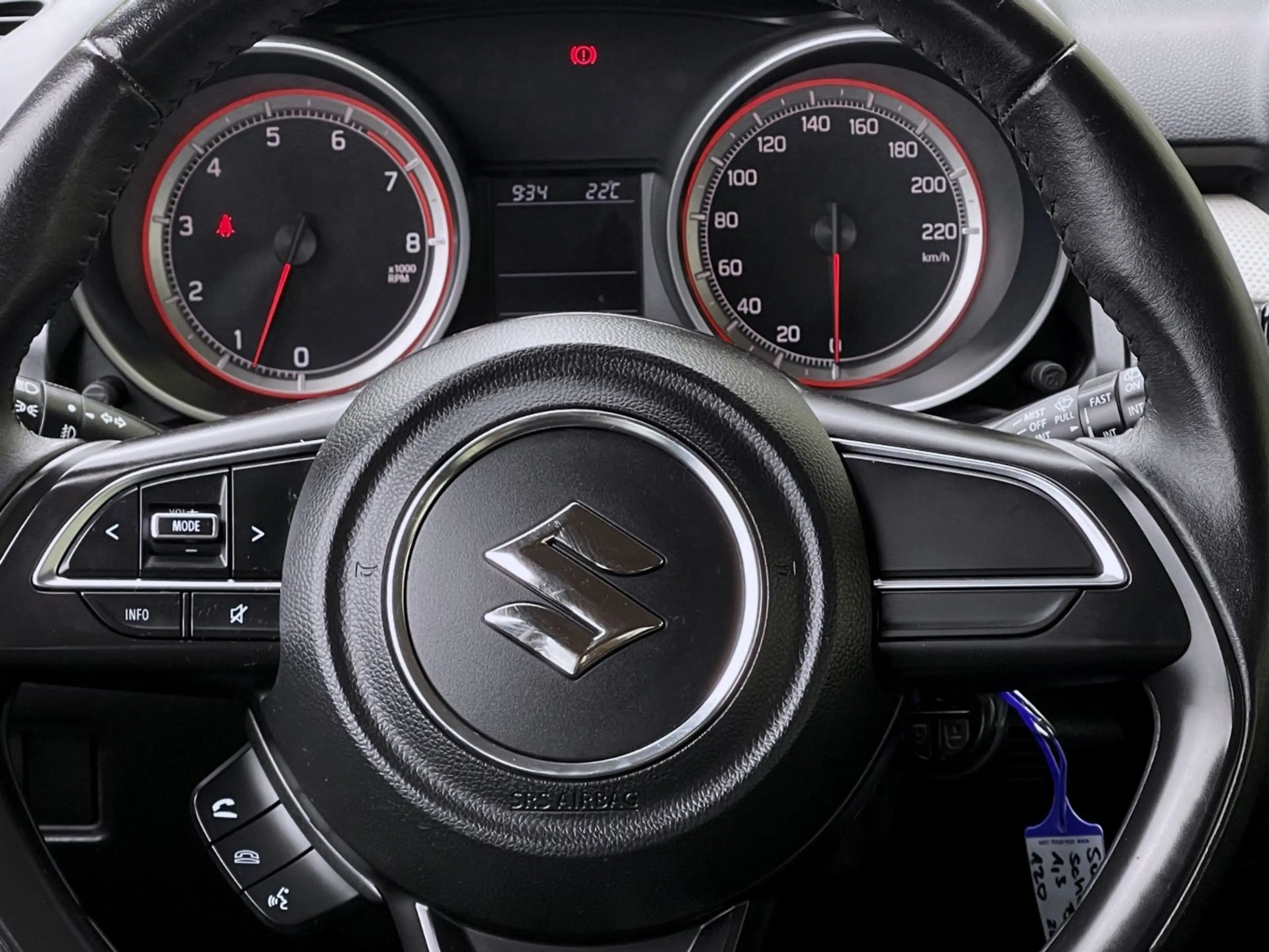 Suzuki Swift SWIFT 1,2 COMFORT SITZHEIZ.NAVI TÜV NEU GARANTIE — photo 14