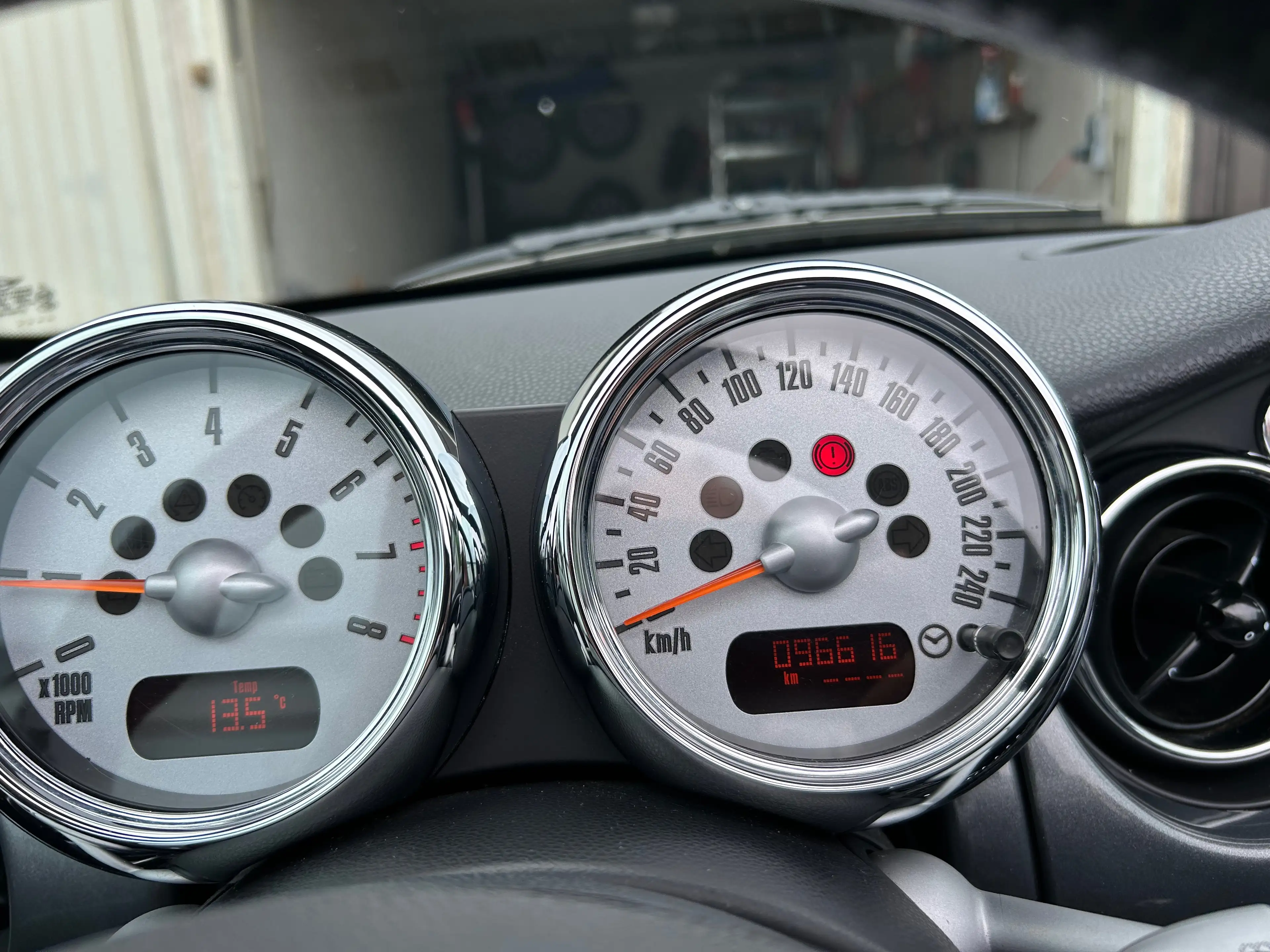 MINI One Cabrio One — photo 9