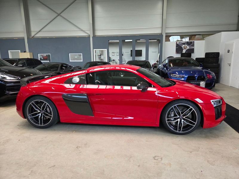 Audi R8 Quattro Plus /Bang&Olufsen/Laserlicht/*970€ — photo 9