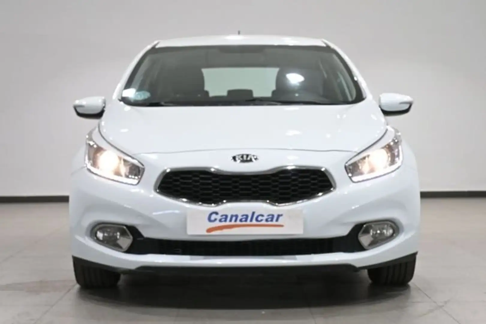 Kia Ceed / cee'd 5p 1.0 T-GDi Drive Eco-Dynamics 73 kW (100 CV) Blanco - 2