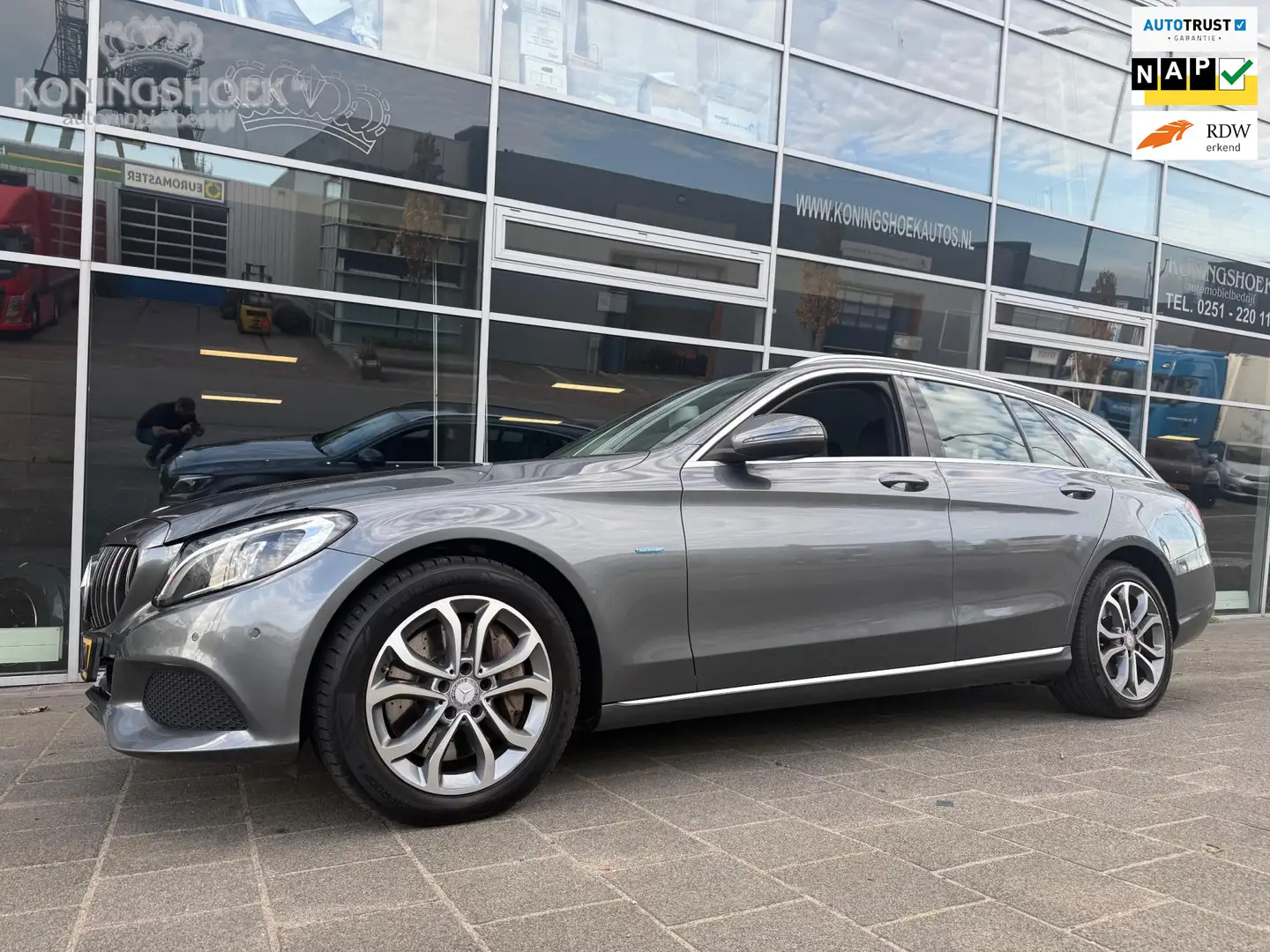 Mercedes-Benz C 350 Estate e Lease Edition Gris - 1