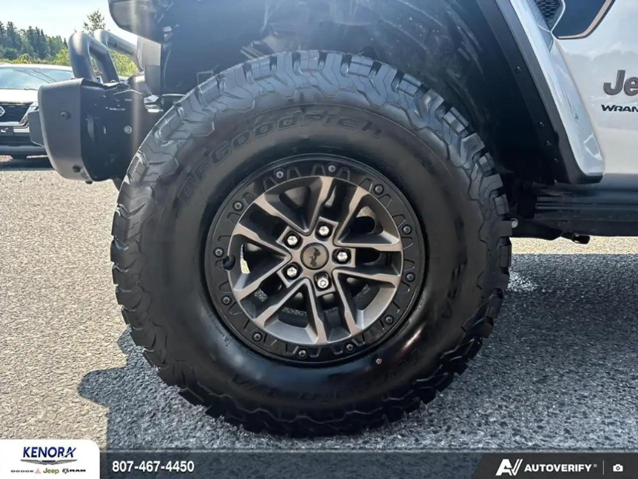 Jeep Wrangler photo Jeep Wrangler