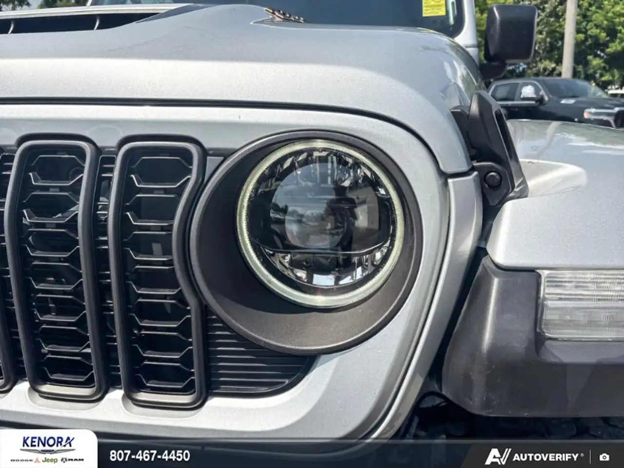 Jeep Wrangler photo Jeep Wrangler