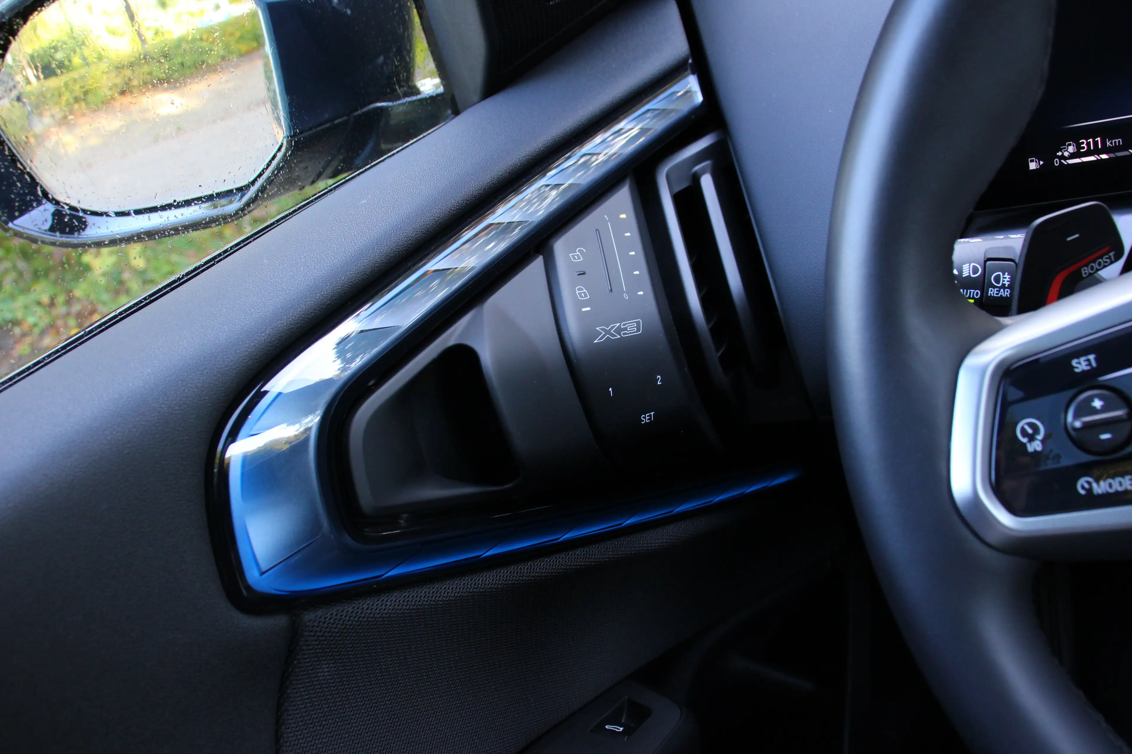 BMW X3 30e xDrive | M-SPORT | PANODAK | ADAPTIVE CRUISE | — photo 14