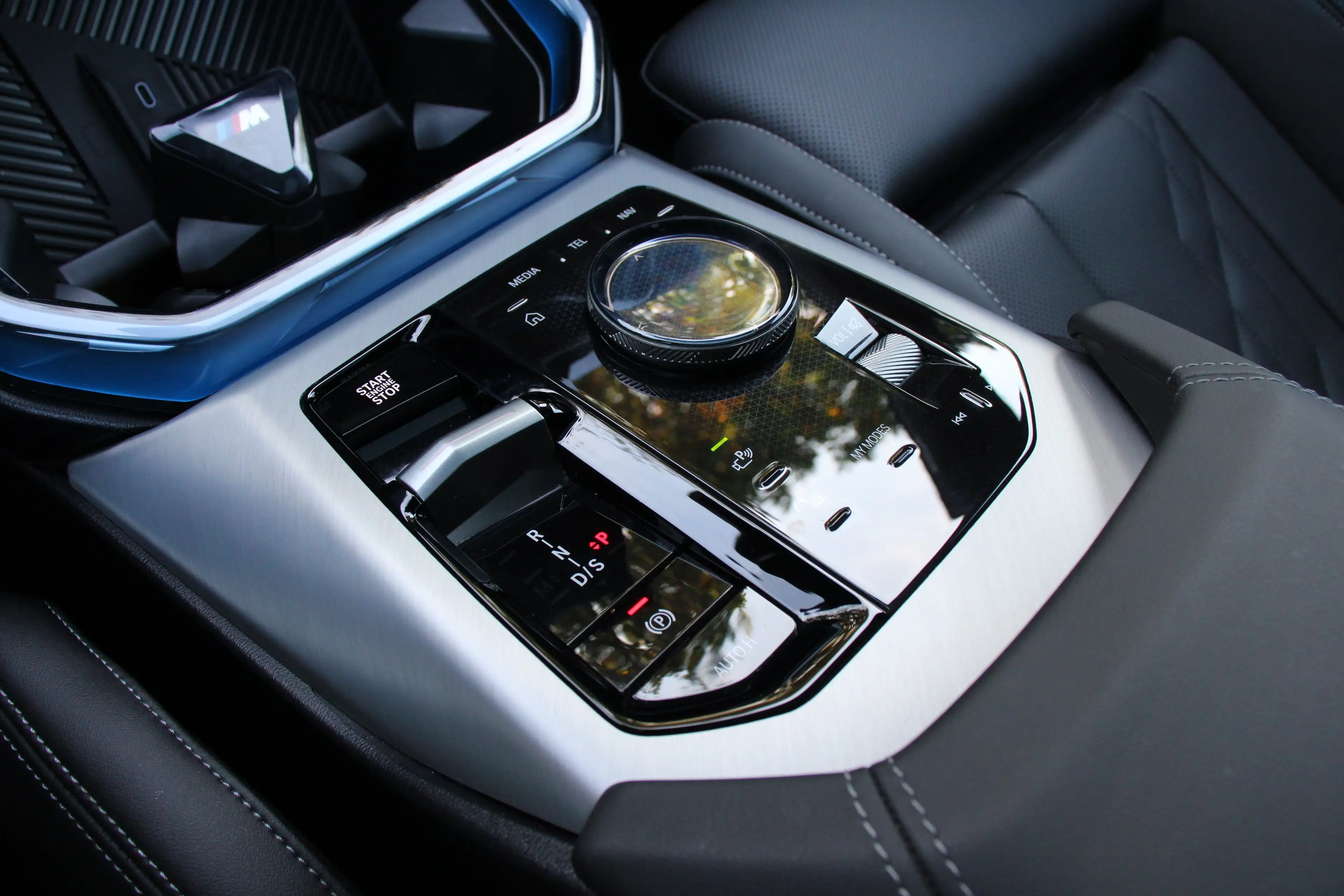BMW X3 30e xDrive | M-SPORT | PANODAK | ADAPTIVE CRUISE | — photo 31