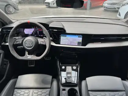 Annonce voiture d'occasion Audi RS3 - CARADIZE