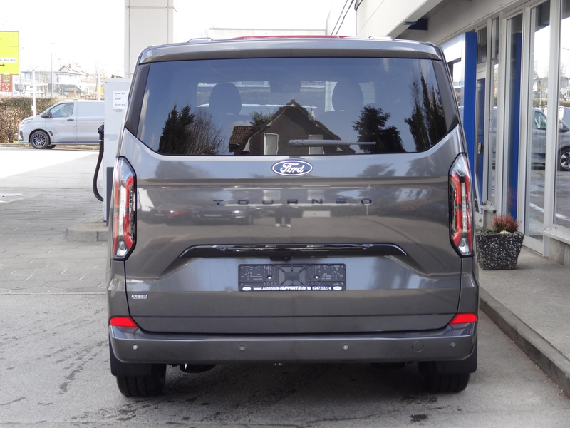 Ford Tourneo Custom PHEV L1 Titanium-X AUT AHK 360Cam — photo 9