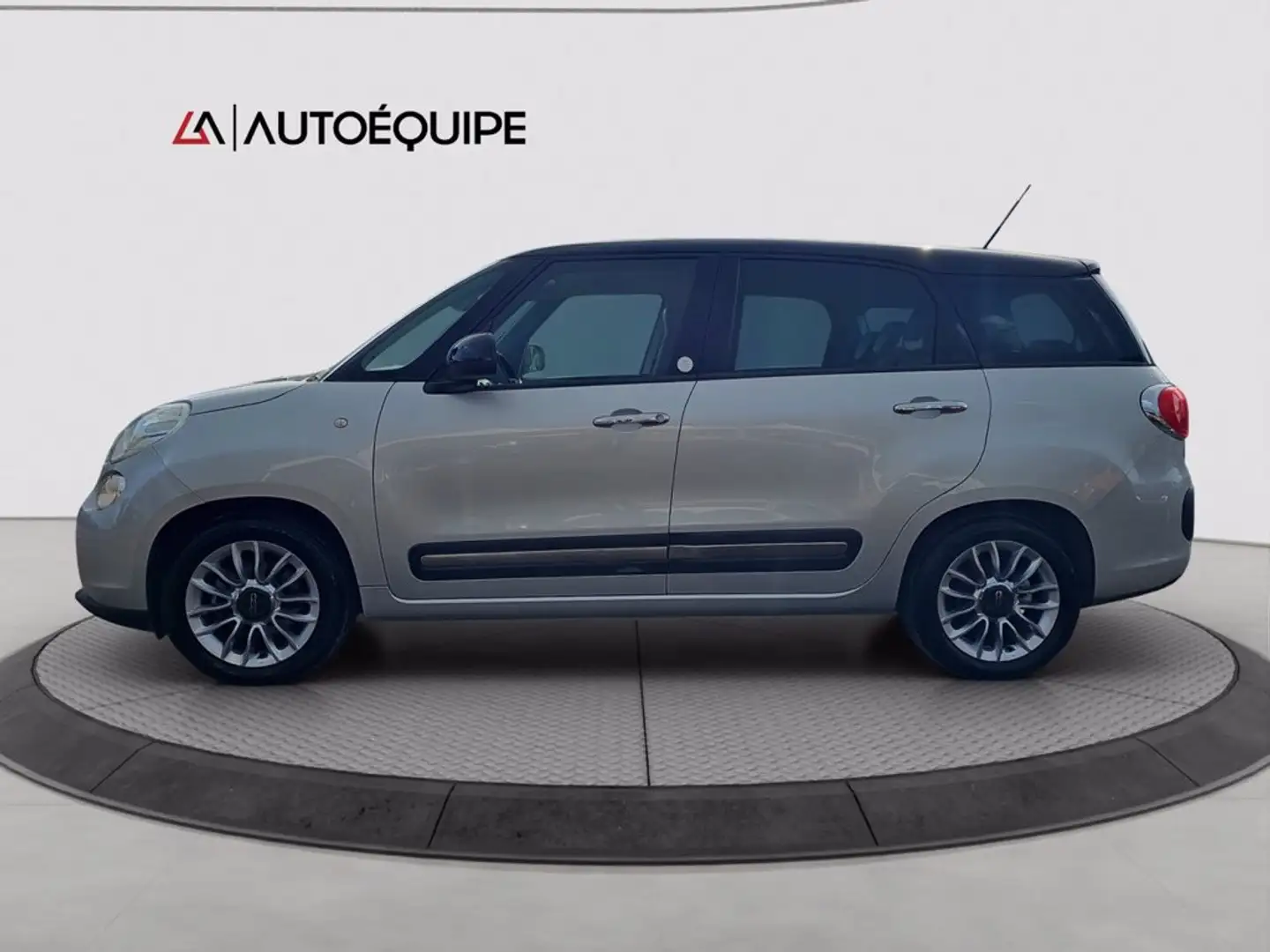 Fiat 500L Living 1.6 mjt Lounge 105cv Bianco - 2