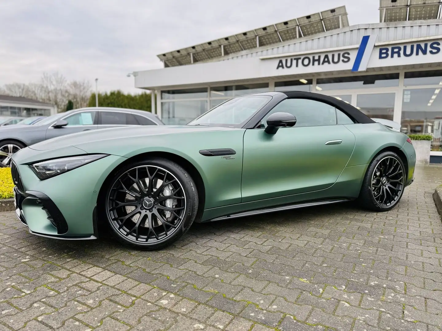 Mercedes-Benz SL 43 AMG PREMIUM PLUS & NIGHT, Aerodynamik, V8-Styling, HUD Zielony - 2