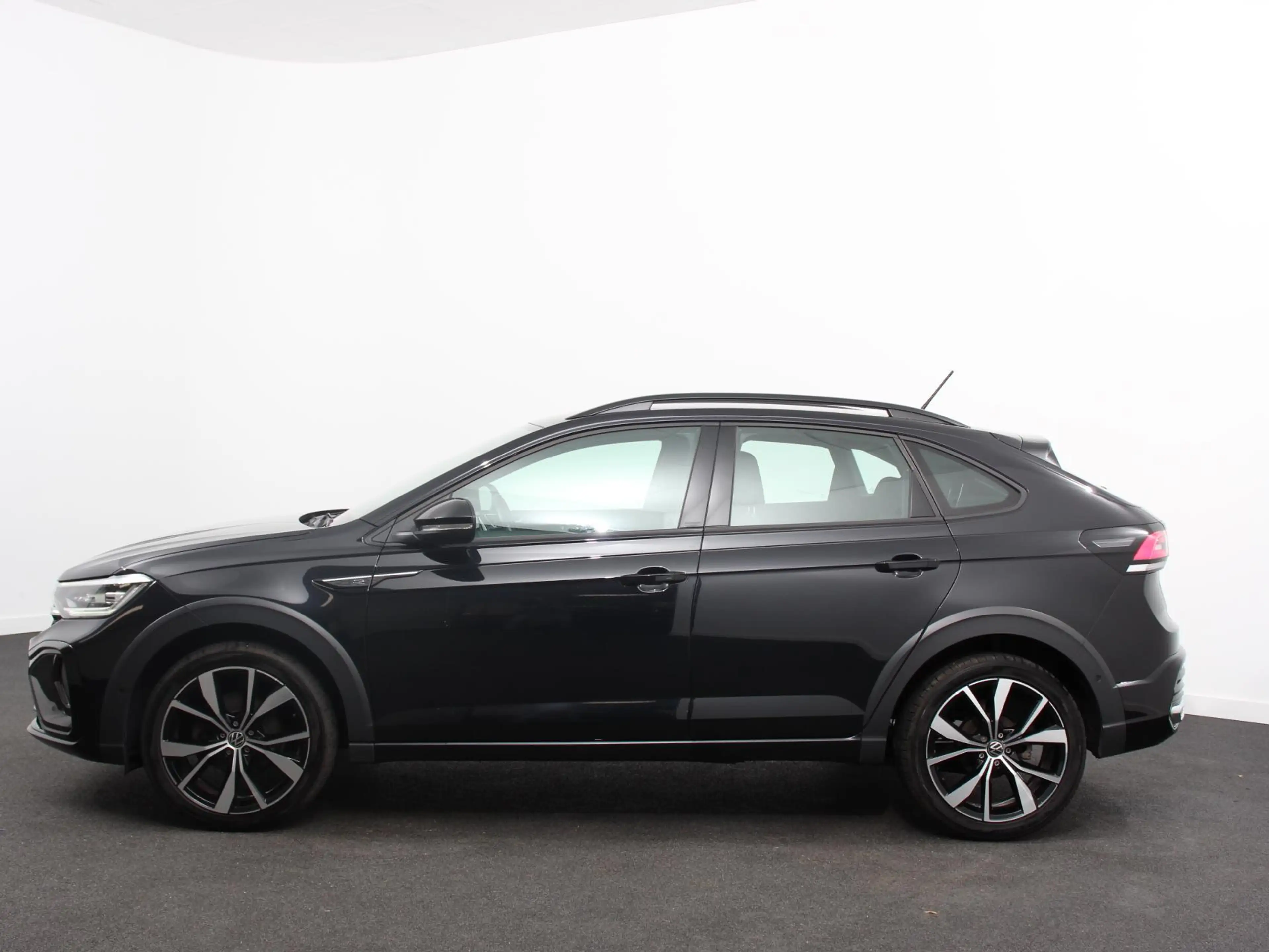 Volkswagen Taigo 1.5 TSI 150pk R-Line + Automaat Navigatie Apple Ca — photo 8