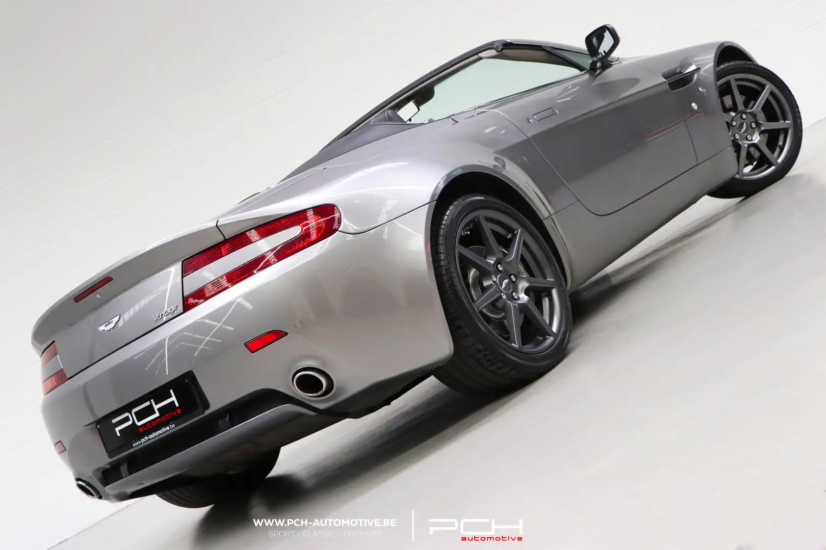 Aston Martin Vantage V8 Roadster 4.3i 385cv Sportshift Gris - 2