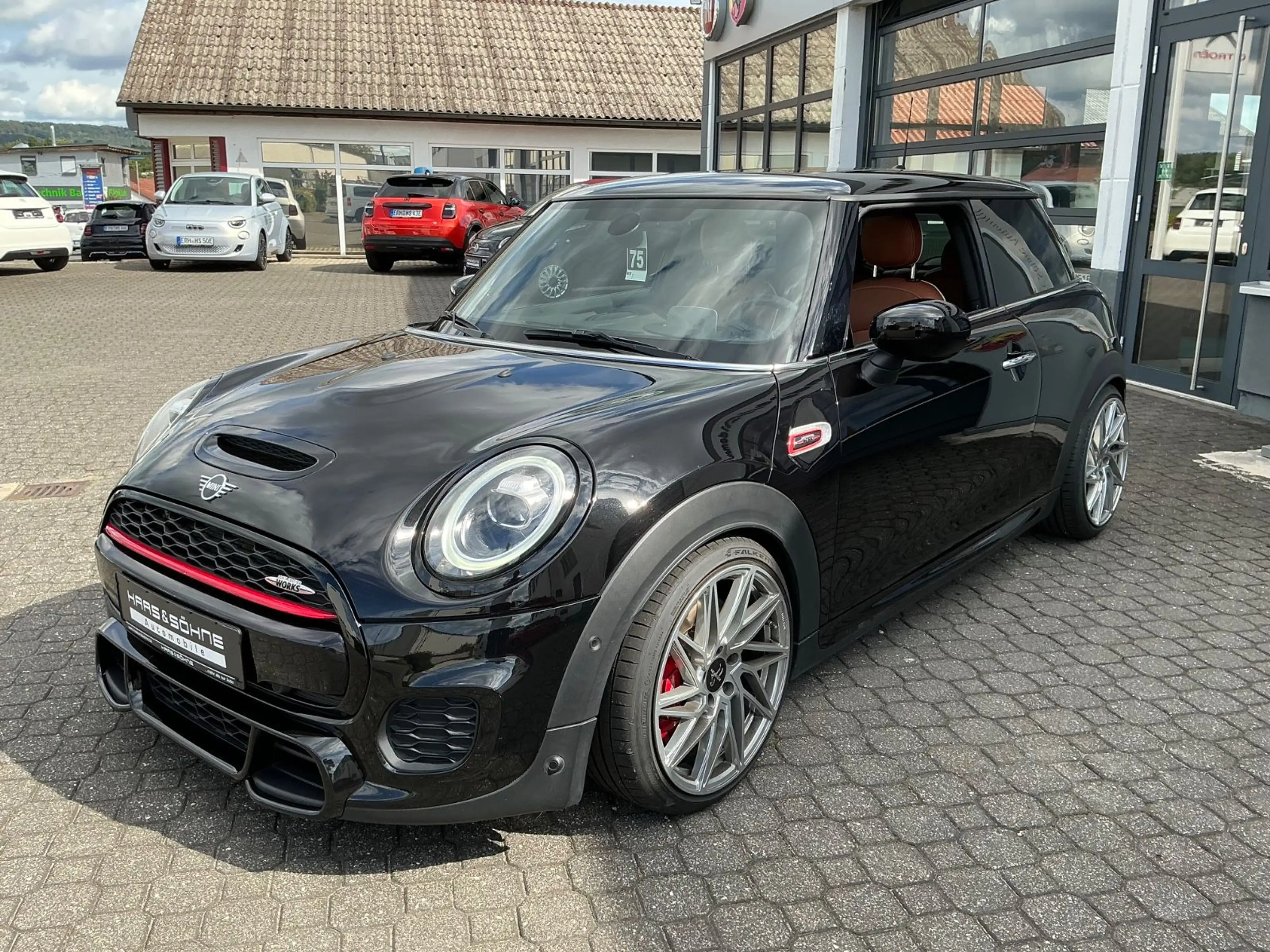 MINI John Cooper Works *Harman/CarPlay/Schiebedach* — photo 8